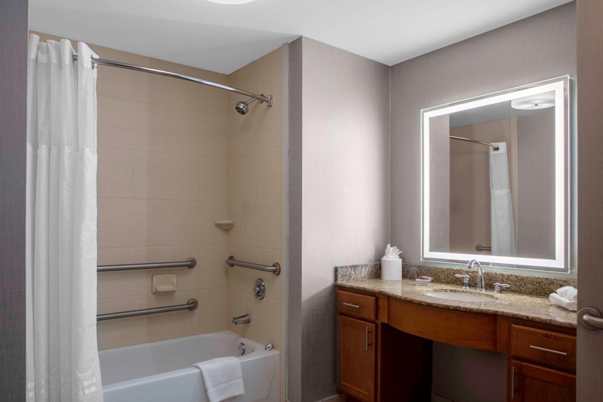 Homewood Suites By Hilton St. Louis - Galleria Richmond Heights Εξωτερικό φωτογραφία